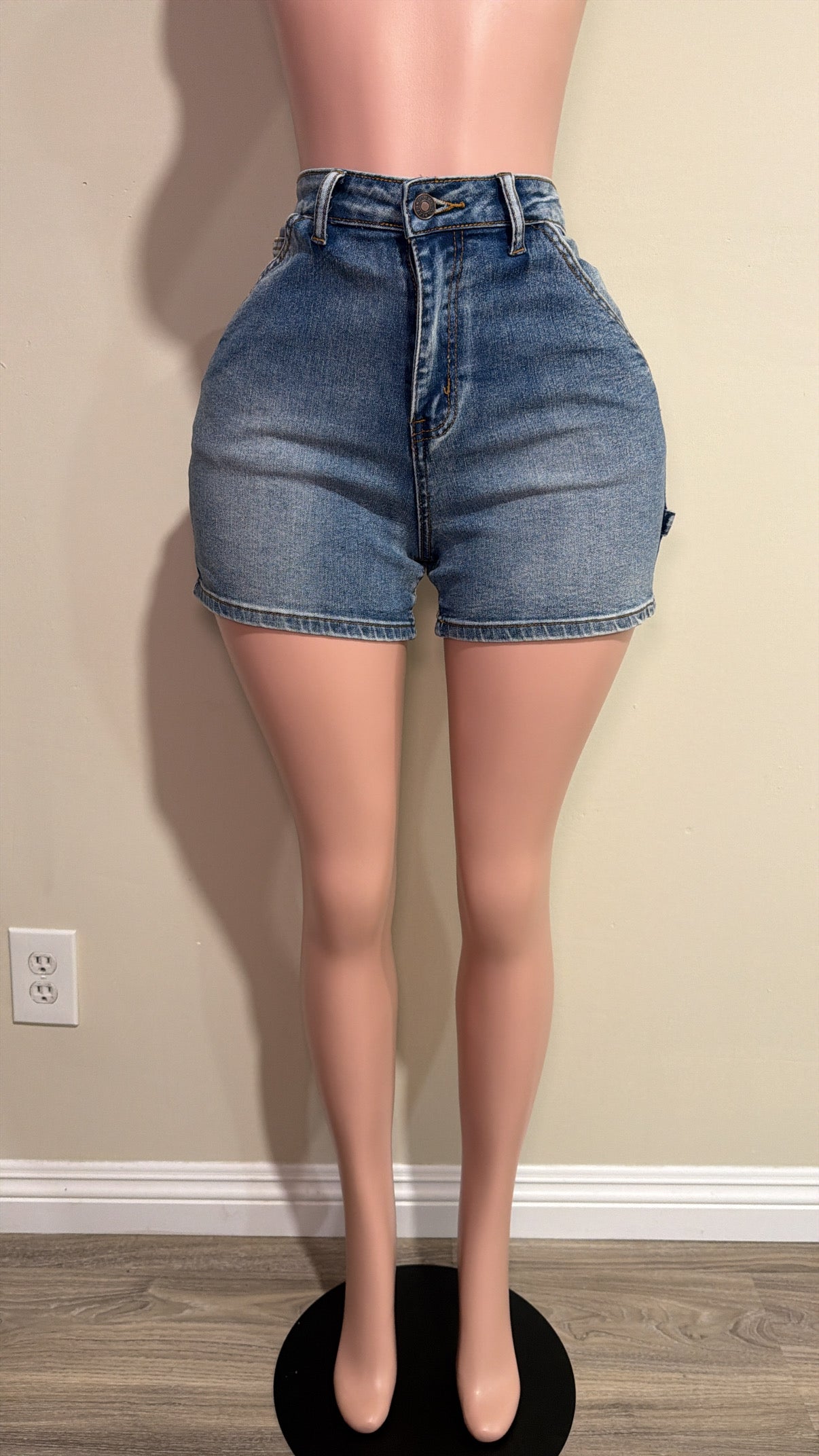 ELMA SHORTS