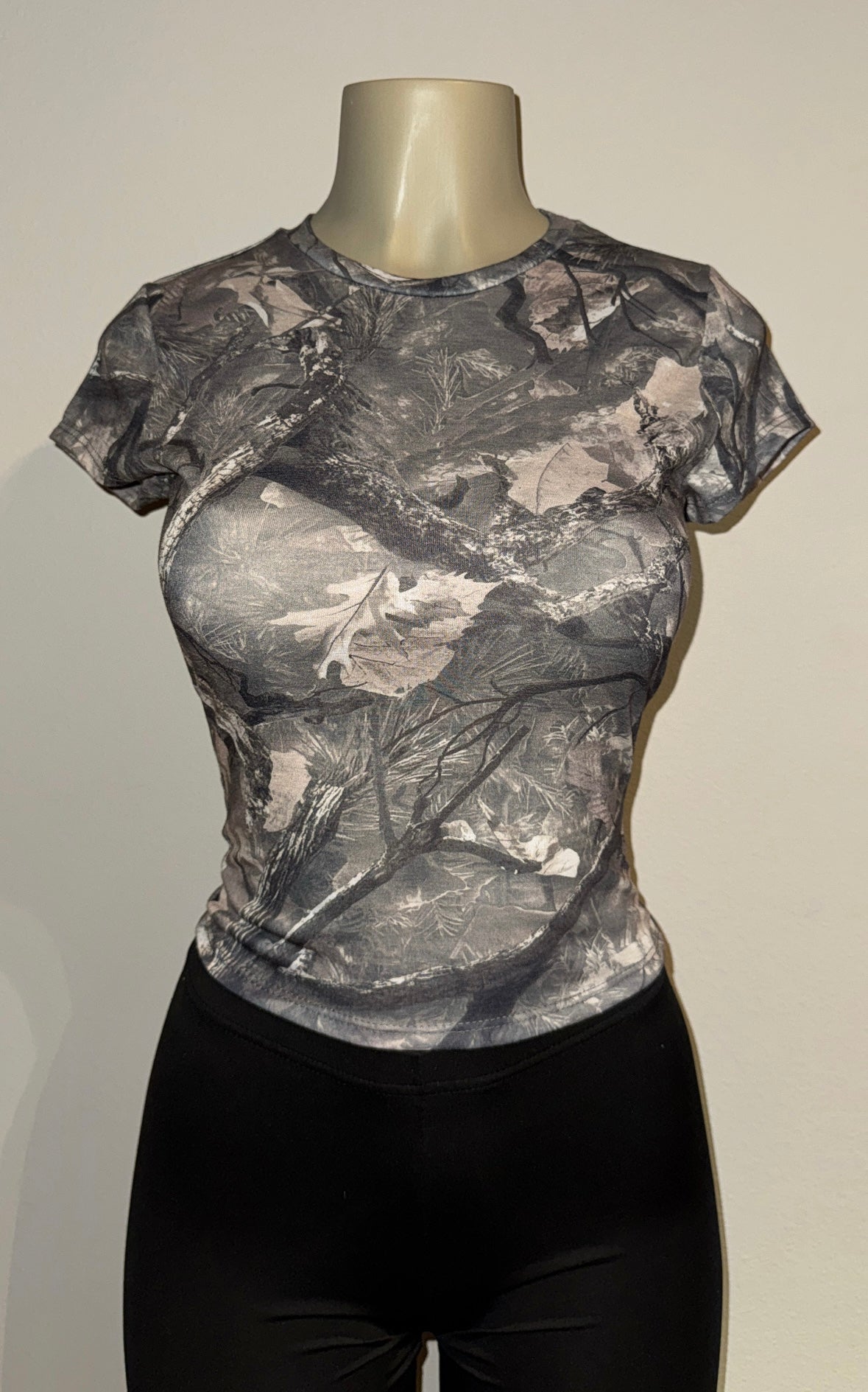 NEW WOODLAND TEE TOP
