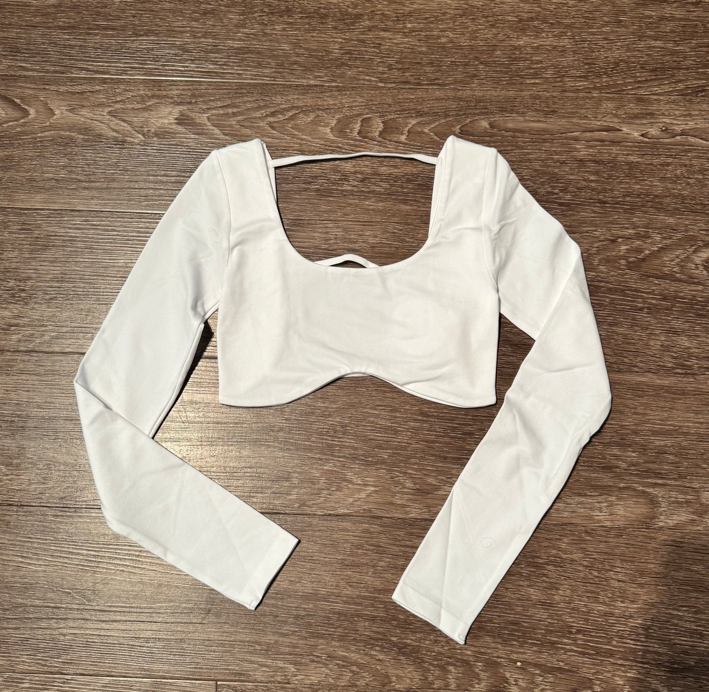 Dazy Backless Long Sleeve Top