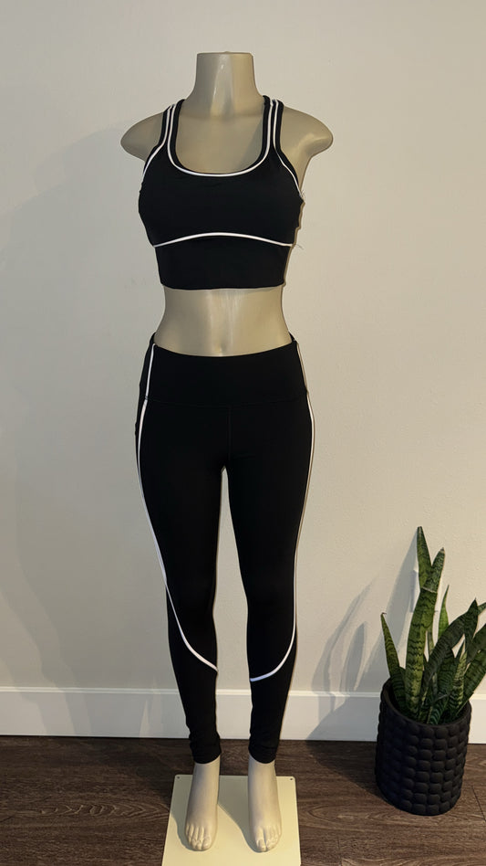 Amelie workout set