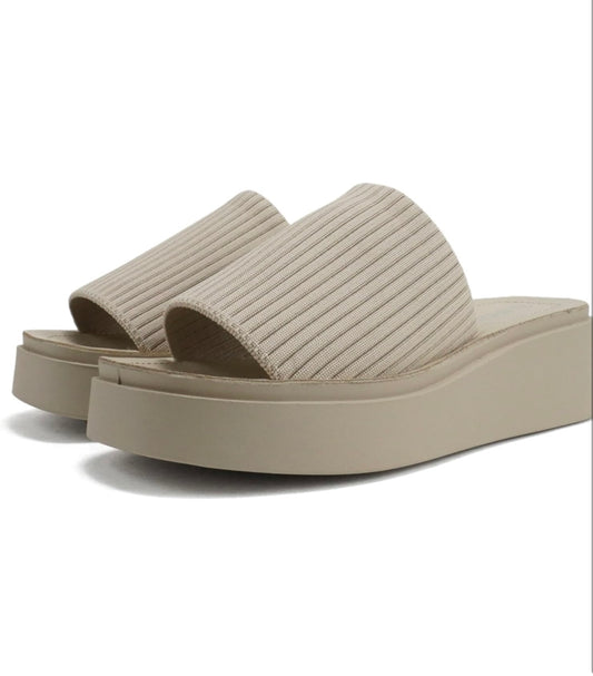 The Farley Platform Sandal - Nude